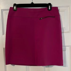 Ann Taylor 4p magenta mini skirt